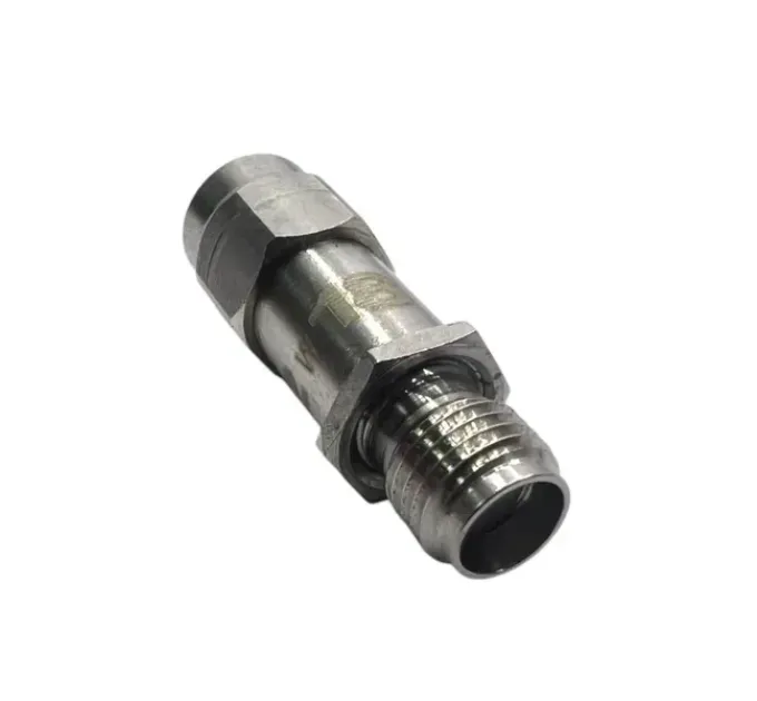 ВЧ аттенюатор SMA-M - SMA-F 40dB 2W 18GHz