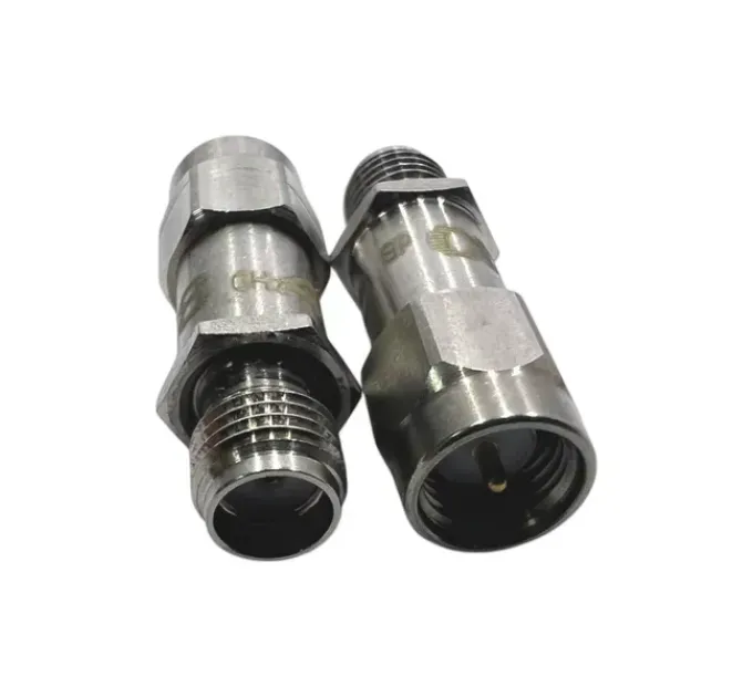ВЧ аттенюатор SMA-M - SMA-F 40dB 2W 18GHz