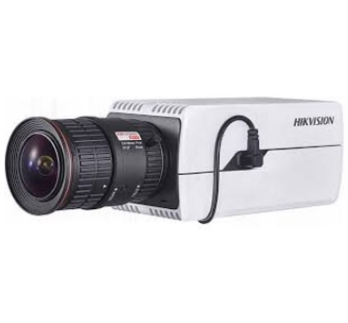 IP видеокамера Hikvision DS-2CD5026G0-AP 2МП
